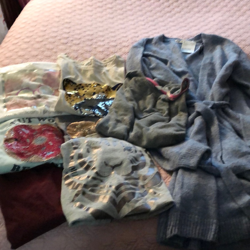 Last Call Girls Abercrombie H&M donated 2/14